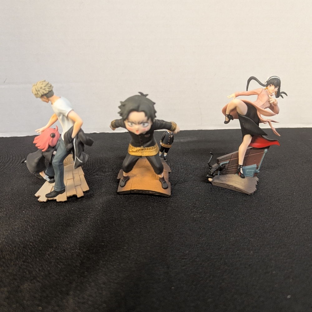 Spy X Family Diorama Figures Anime Megahouse Bundle Of 3 Bandai Authentic